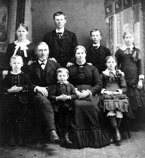 [John Ritland Family Photo #1]